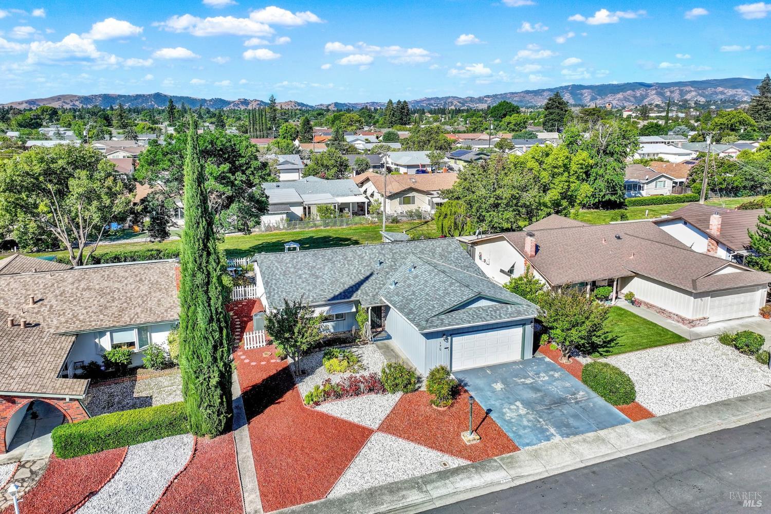 175 Carlsbad Circle Vacaville CA 95687