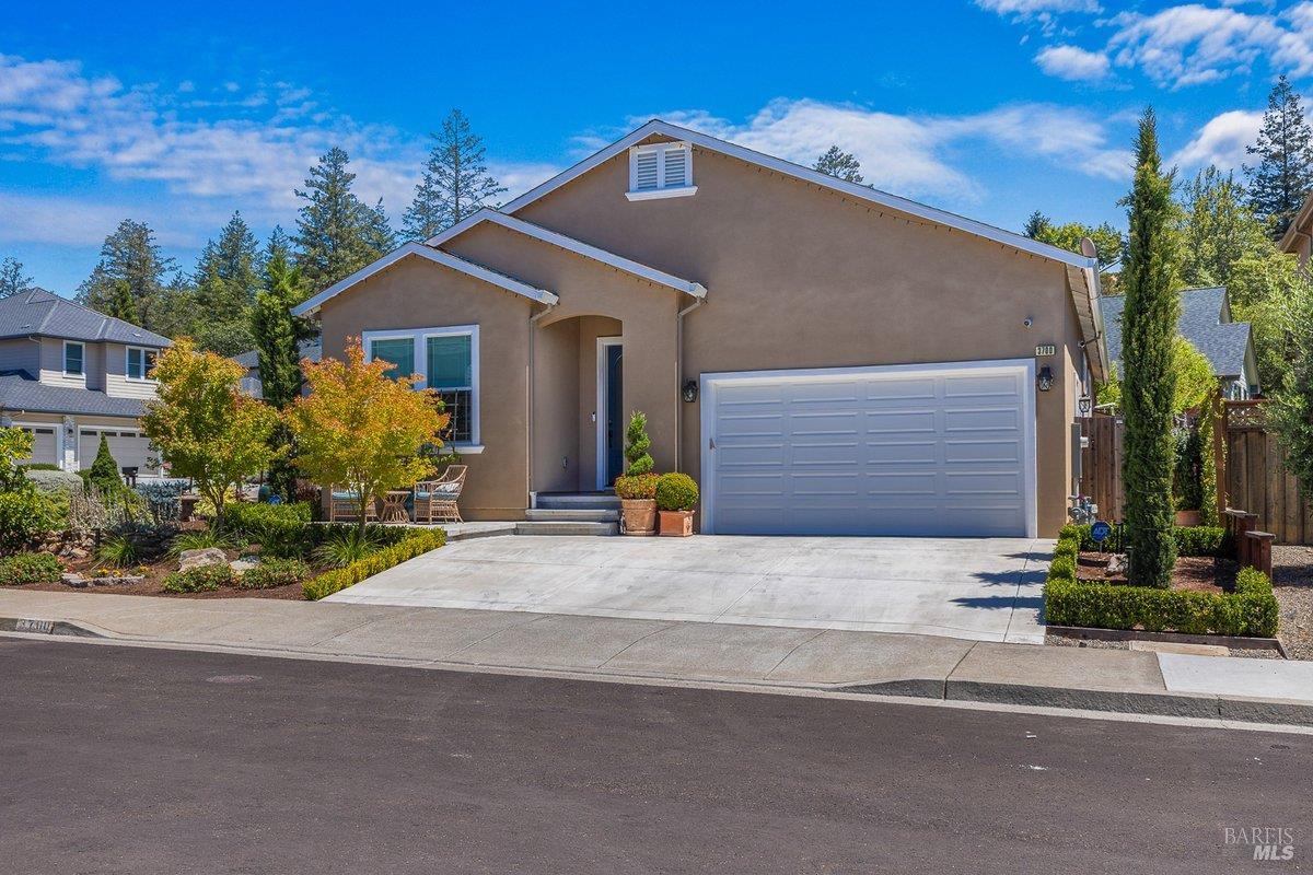 3700 Paxton Place Santa Rosa CA 95404