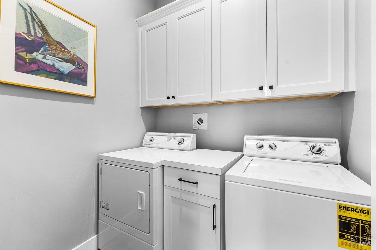 3700 Paxton Place Santa Rosa CA 95404