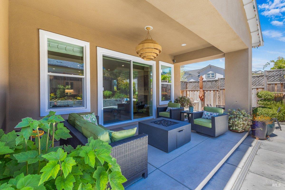 3700 Paxton Place Santa Rosa CA 95404