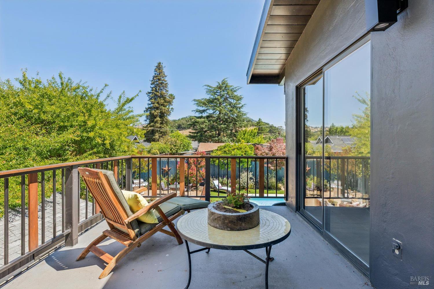 2100 Center Road Novato CA 94947