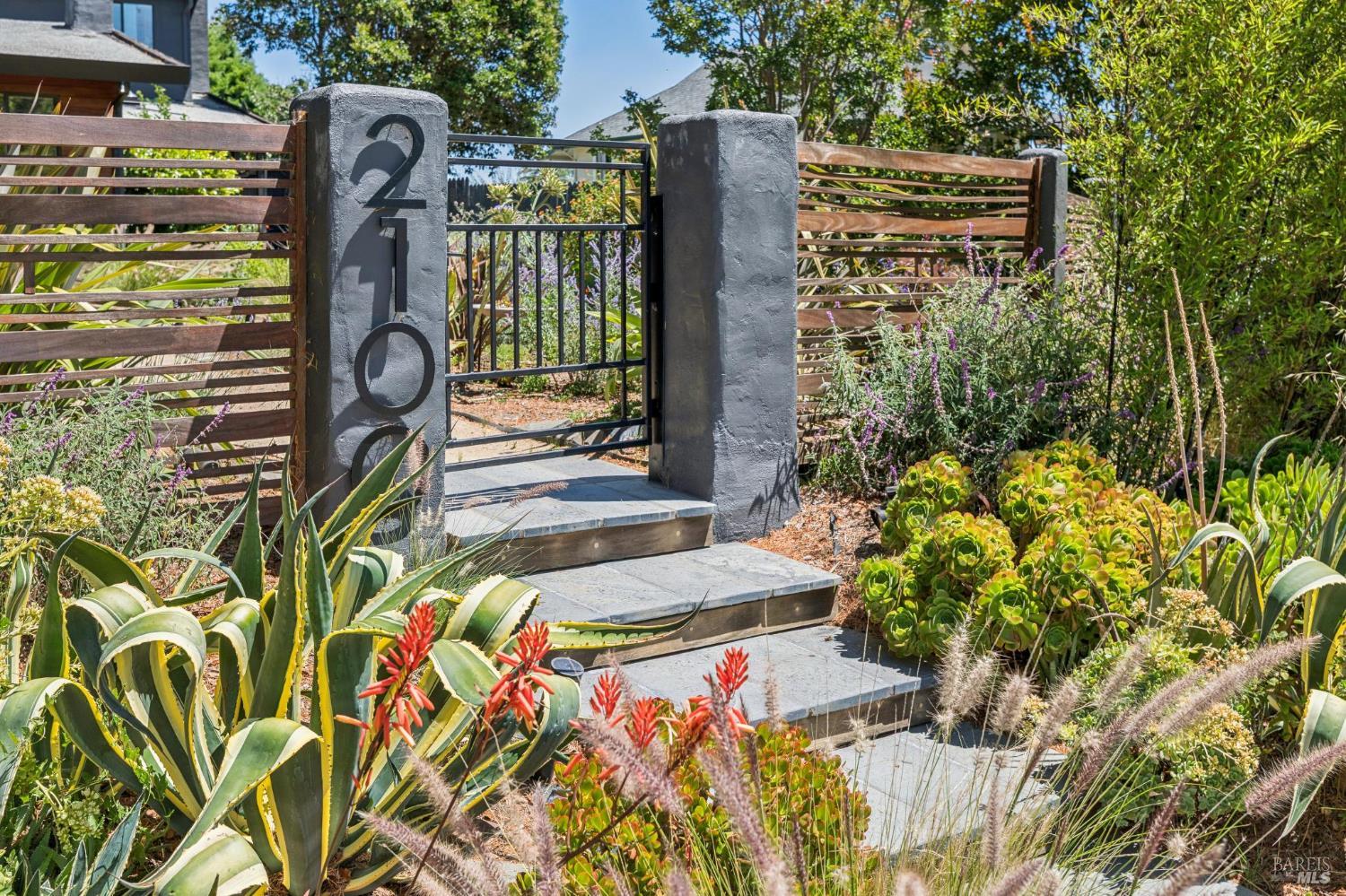 2100 Center Road Novato CA 94947