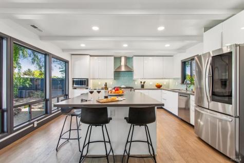 2100 Center Road Novato CA 94947