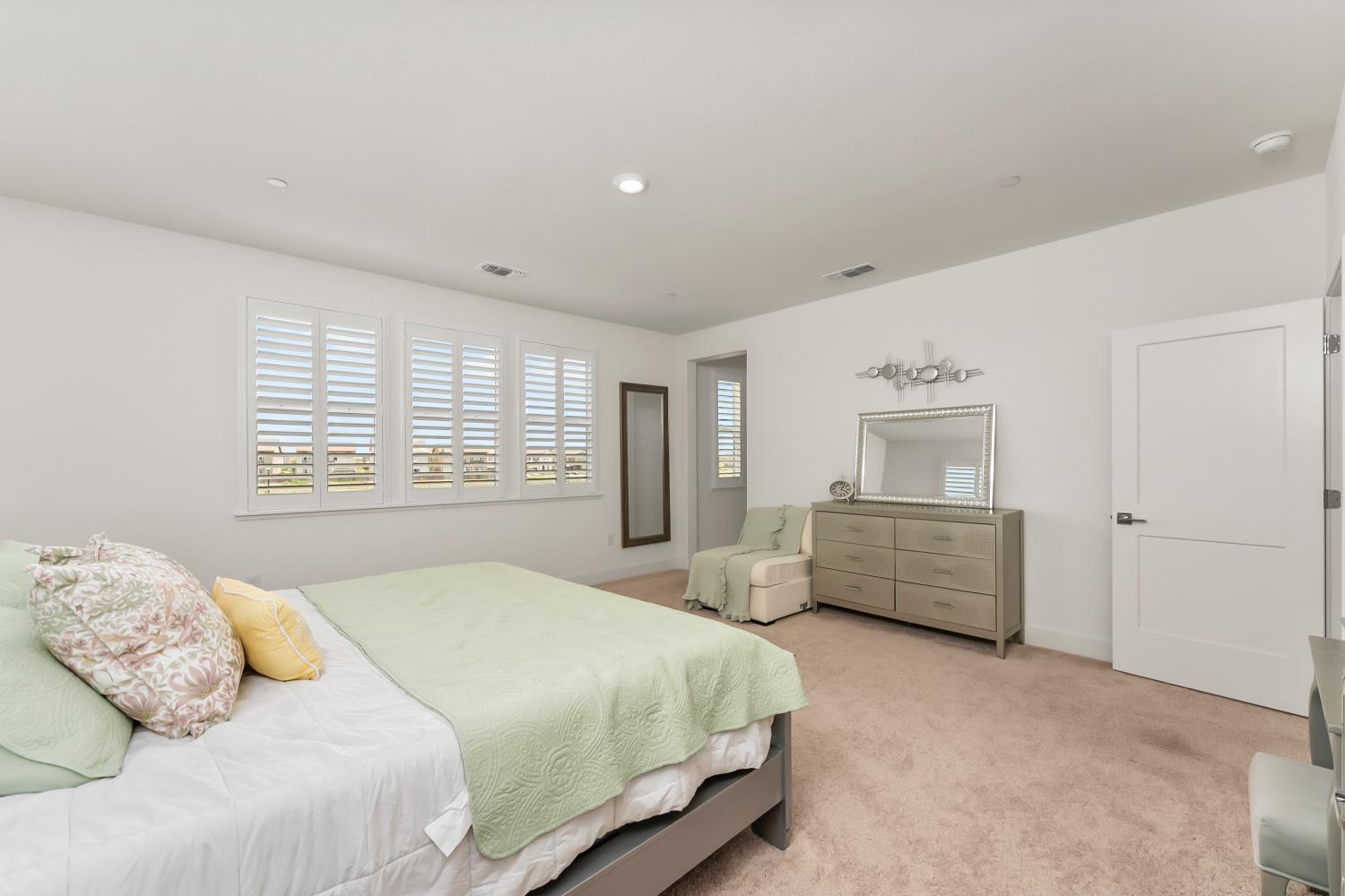 2063 Gravel Bar Way Sacramento CA 95832