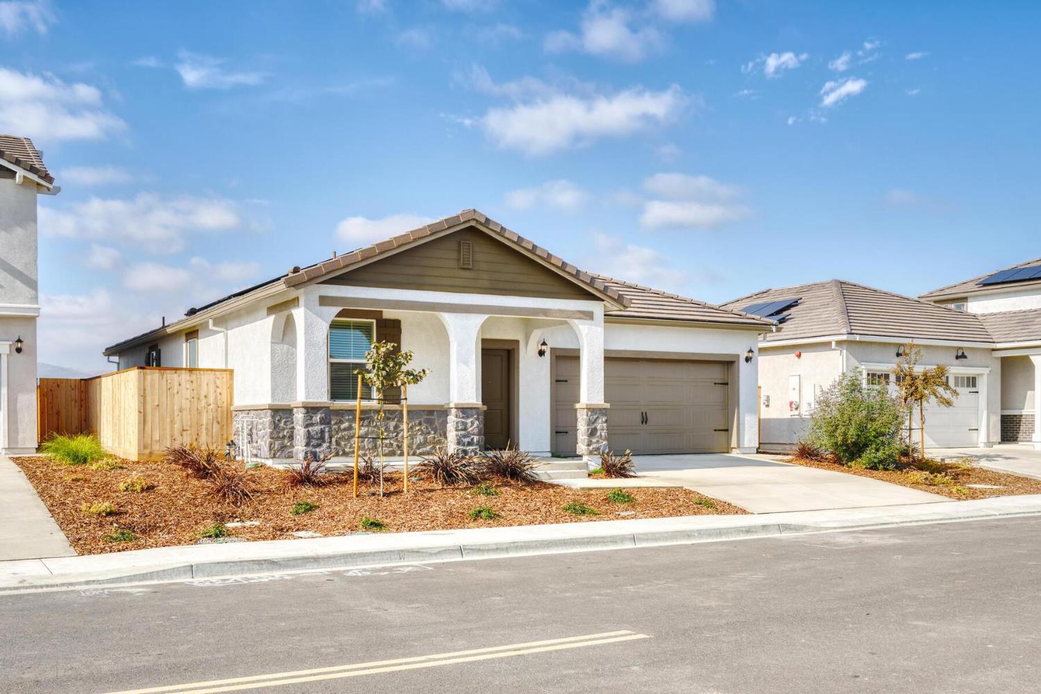 816 Chatham Lane Patterson CA 95363