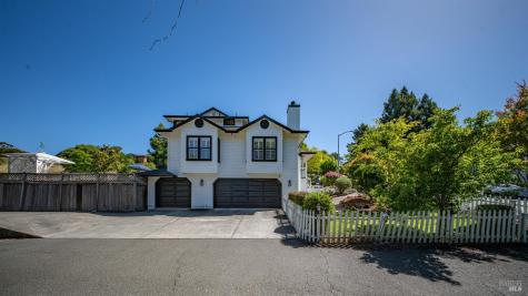 782 El Paseo Drive Petaluma CA 94952