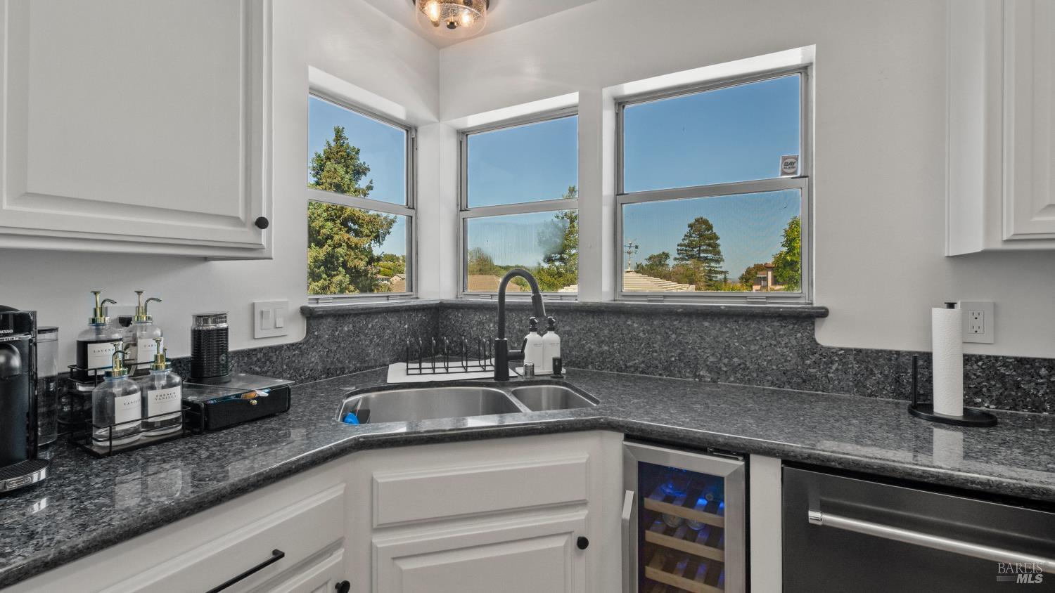 782 El Paseo Drive Petaluma CA 94952