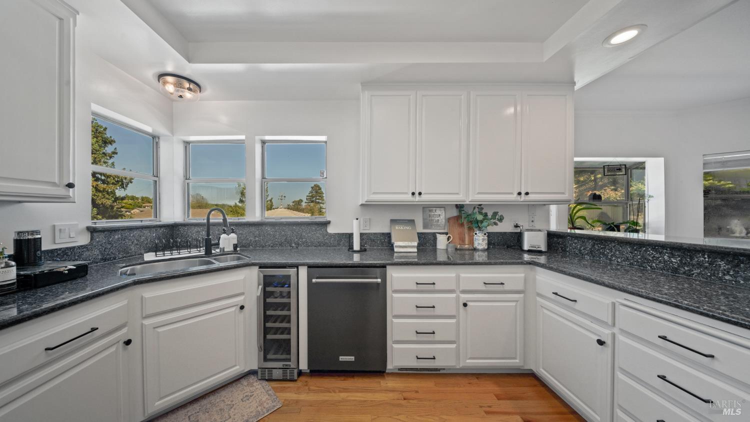 782 El Paseo Drive Petaluma CA 94952