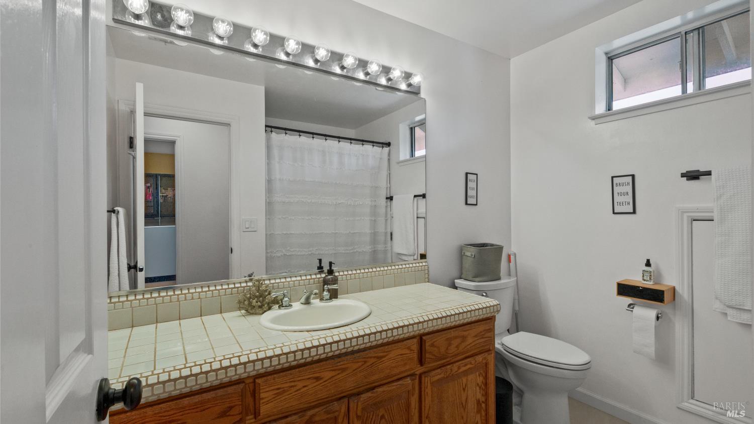 782 El Paseo Drive Petaluma CA 94952