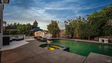 782 El Paseo Drive Petaluma CA 94952