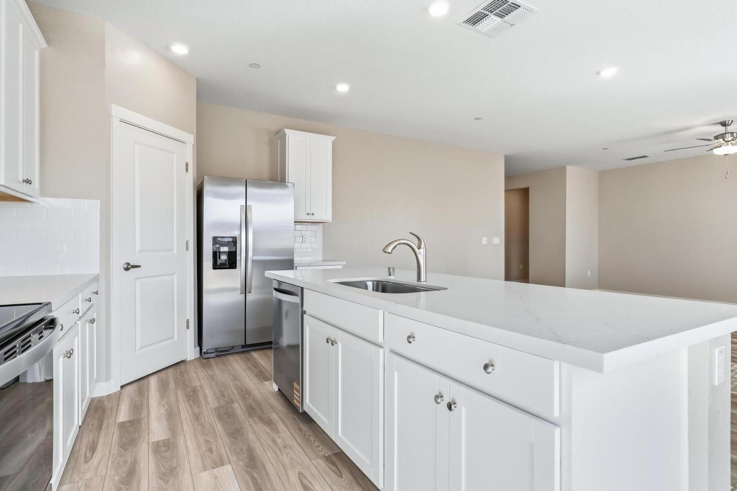 3300 Dillion Way Denair CA 95316