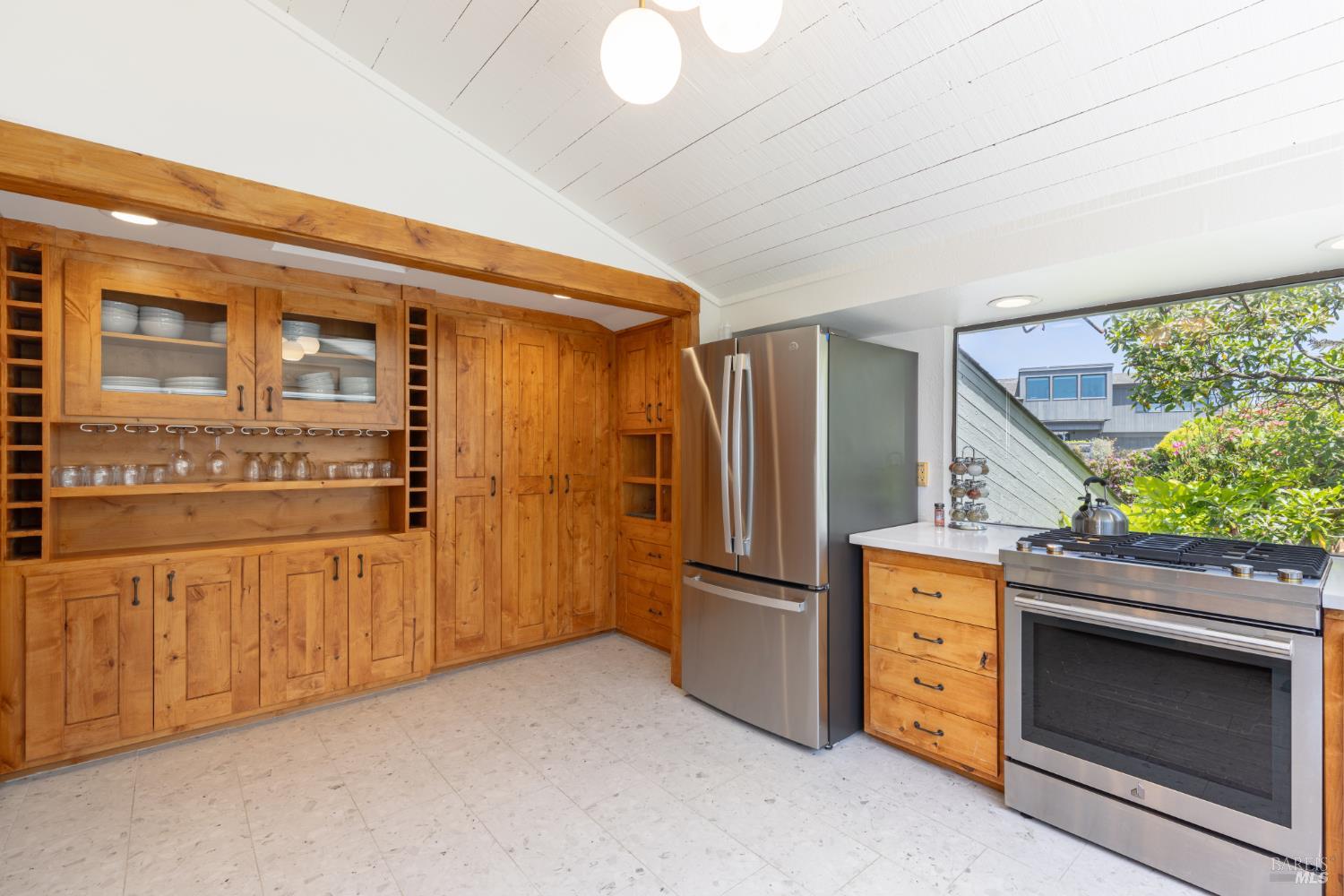 21067 Heron Drive Bodega Bay CA 94923