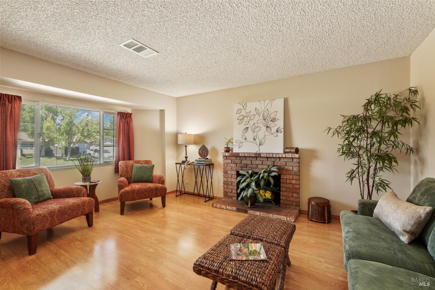 2242 Ross Place Fairfield CA 94533