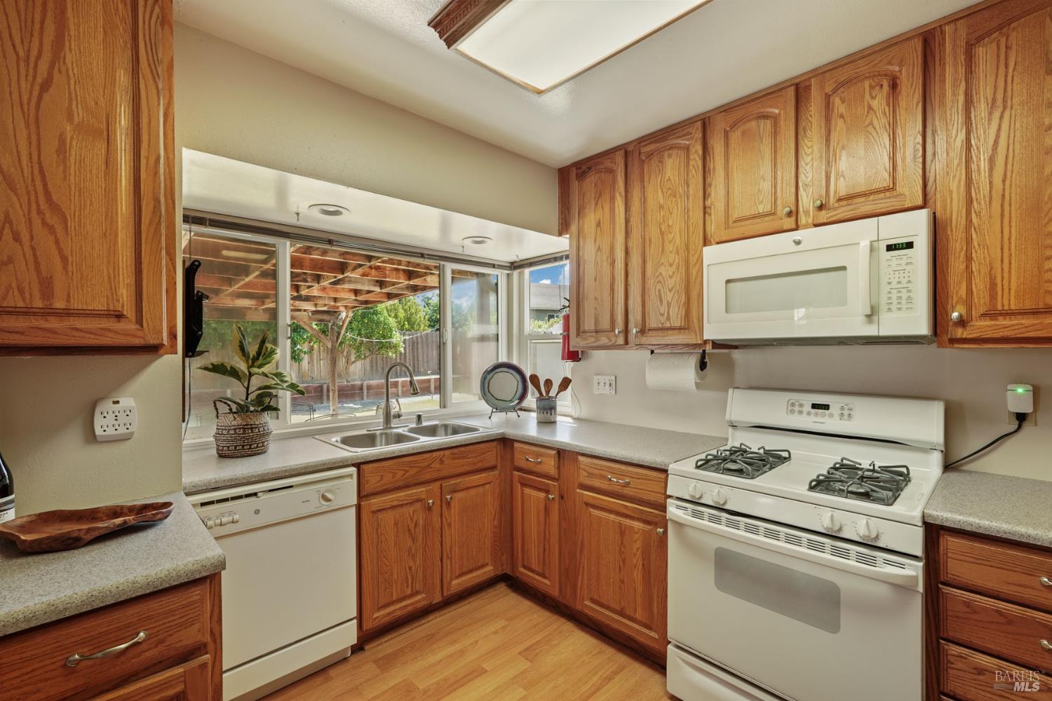 2242 Ross Place Fairfield CA 94533