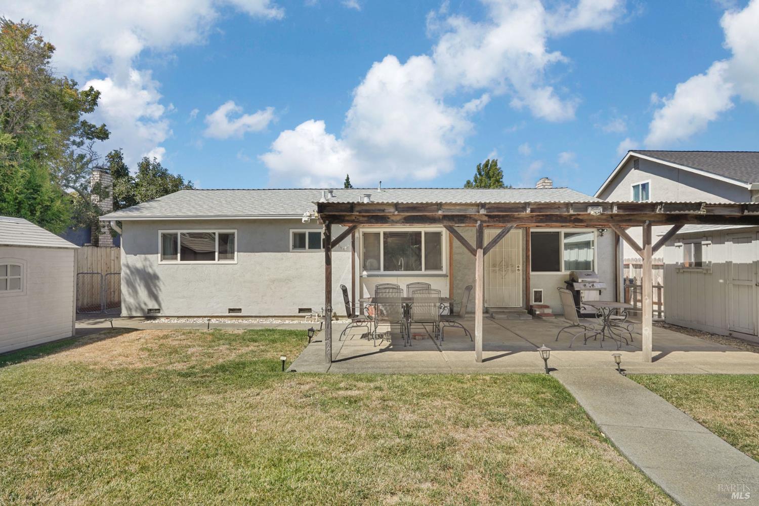 2242 Ross Place Fairfield CA 94533