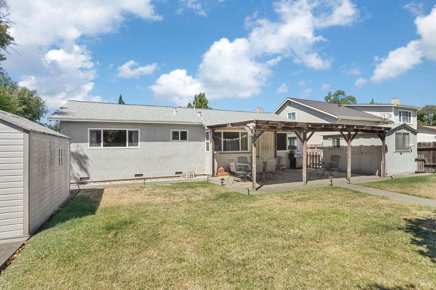 2242 Ross Place Fairfield CA 94533
