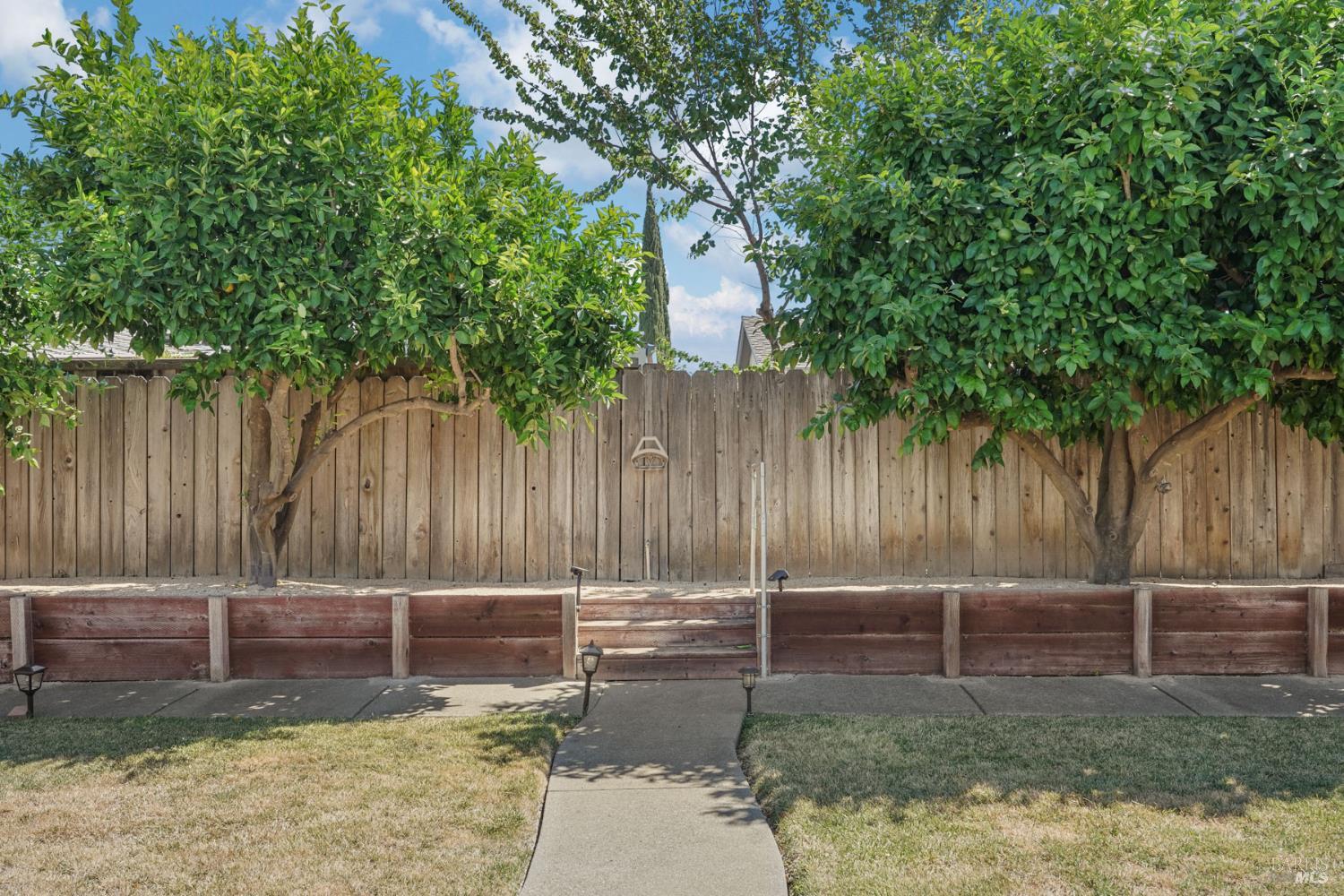 2242 Ross Place Fairfield CA 94533