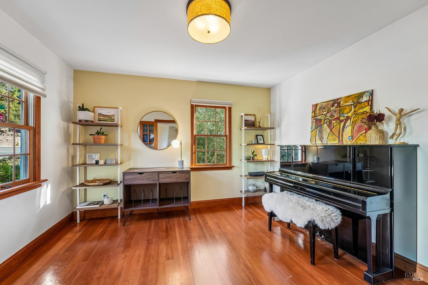 602 Galland Street Petaluma CA 94952