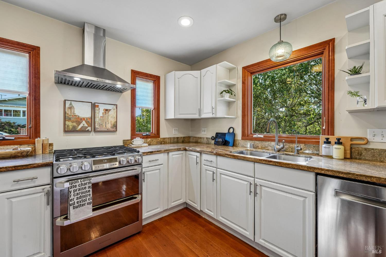 602 Galland Street Petaluma CA 94952
