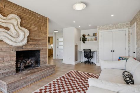 15 Brainerd Avenue Petaluma CA 94952