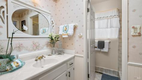 1104 Birch Drive Petaluma CA 94952