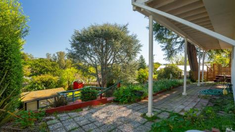 1104 Birch Drive Petaluma CA 94952