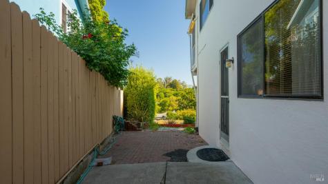 1104 Birch Drive Petaluma CA 94952