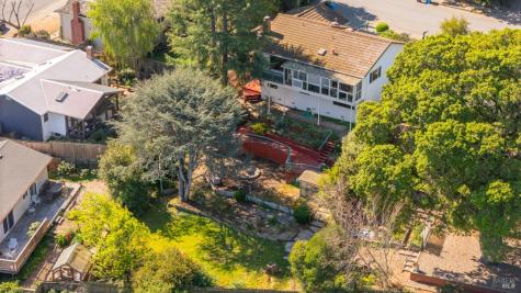 1104 Birch Drive Petaluma CA 94952
