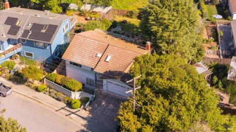 1104 Birch Drive Petaluma CA 94952