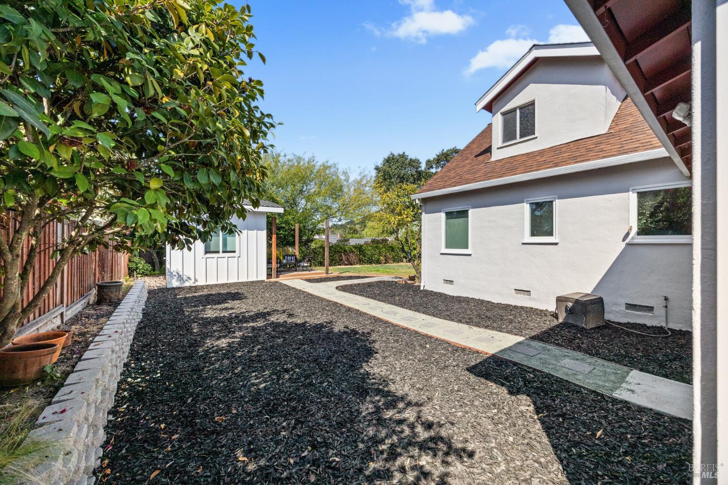 229 Blackstone Drive San Rafael CA 94903