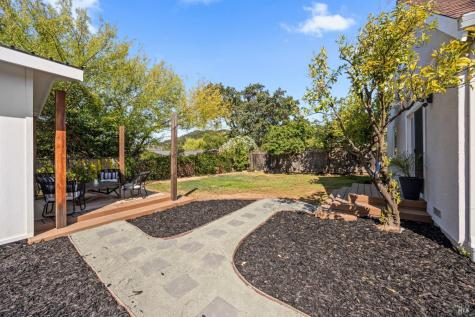 229 Blackstone Drive San Rafael CA 94903