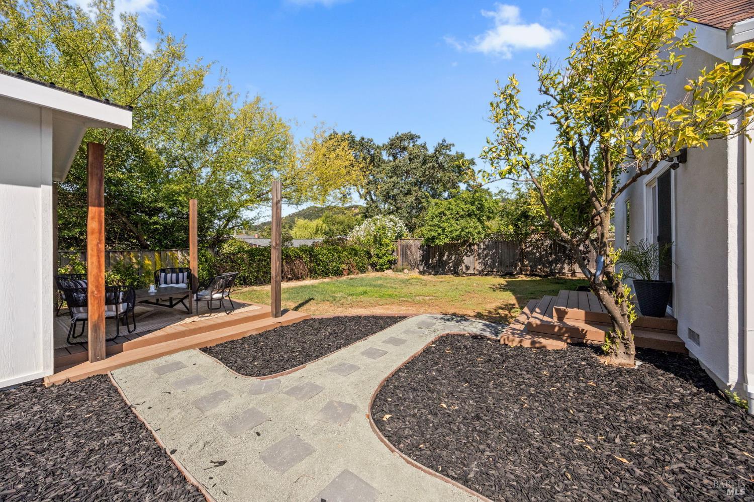 229 Blackstone Drive San Rafael CA 94903