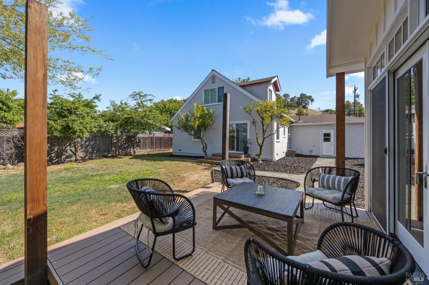 229 Blackstone Drive San Rafael CA 94903