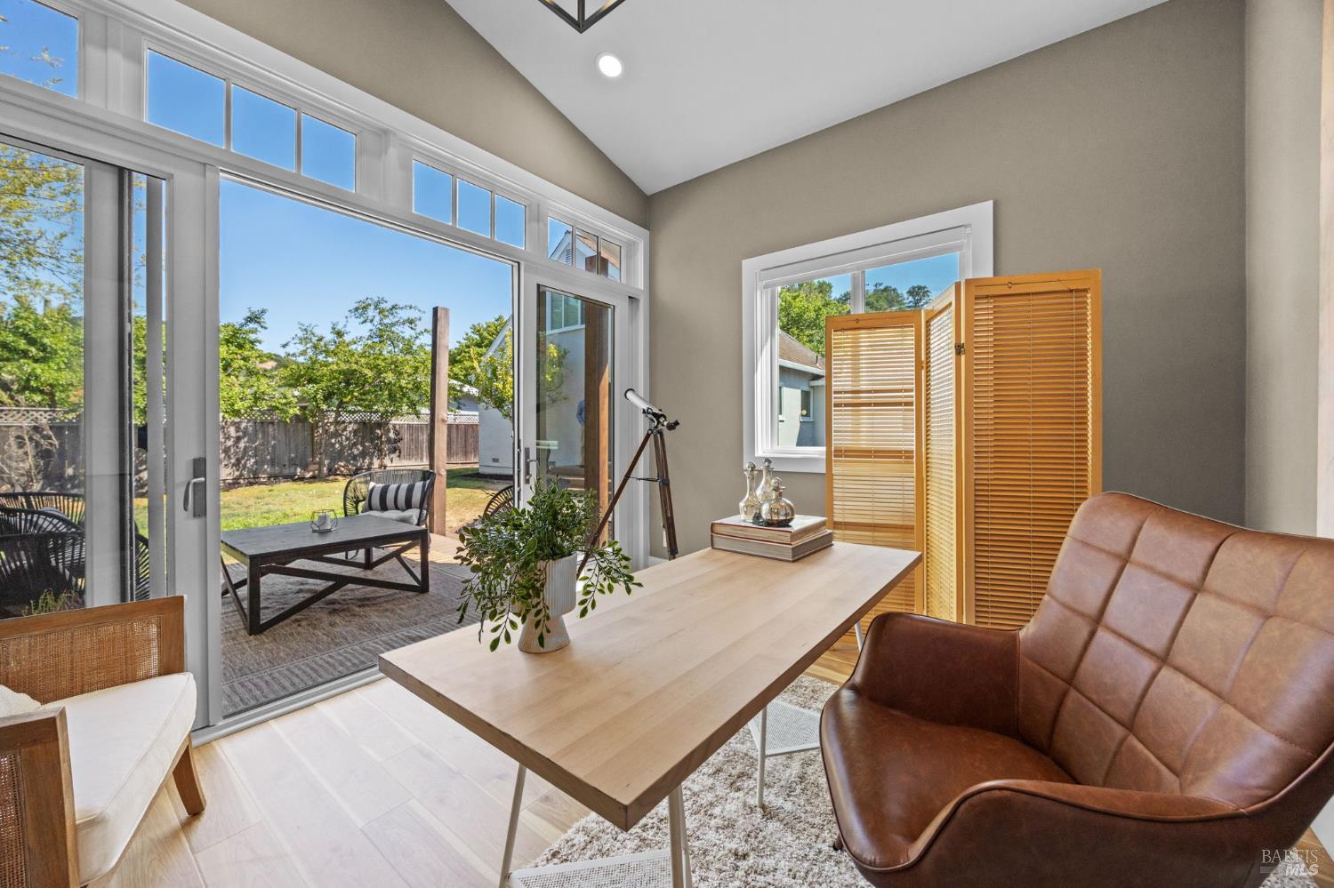 229 Blackstone Drive San Rafael CA 94903