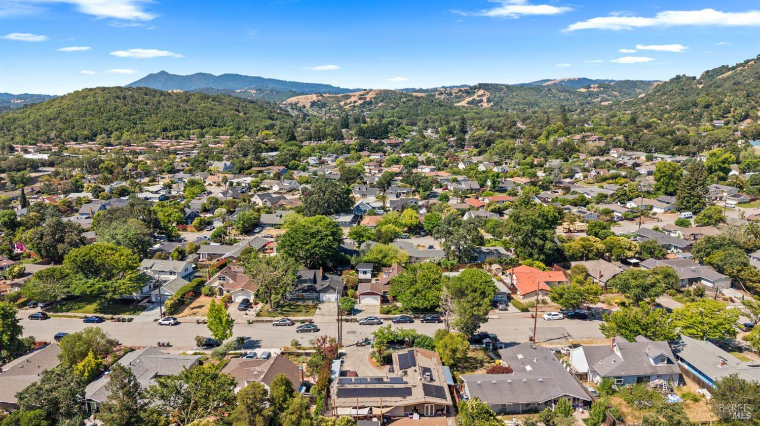 229 Blackstone Drive San Rafael CA 94903