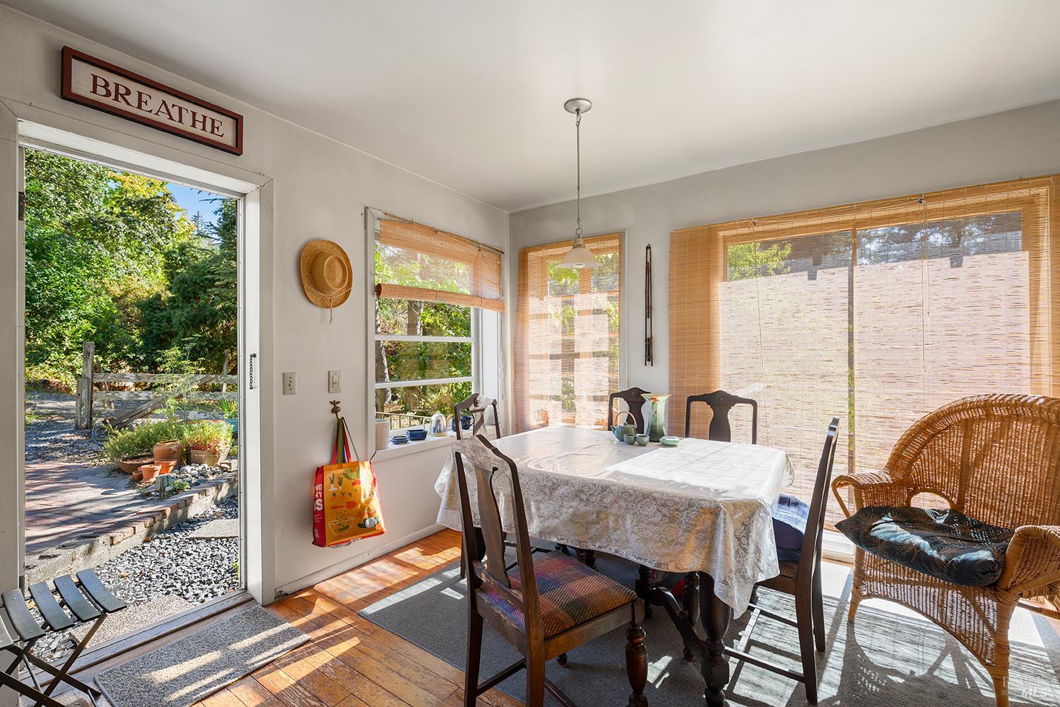 Sebastopol CA 95472