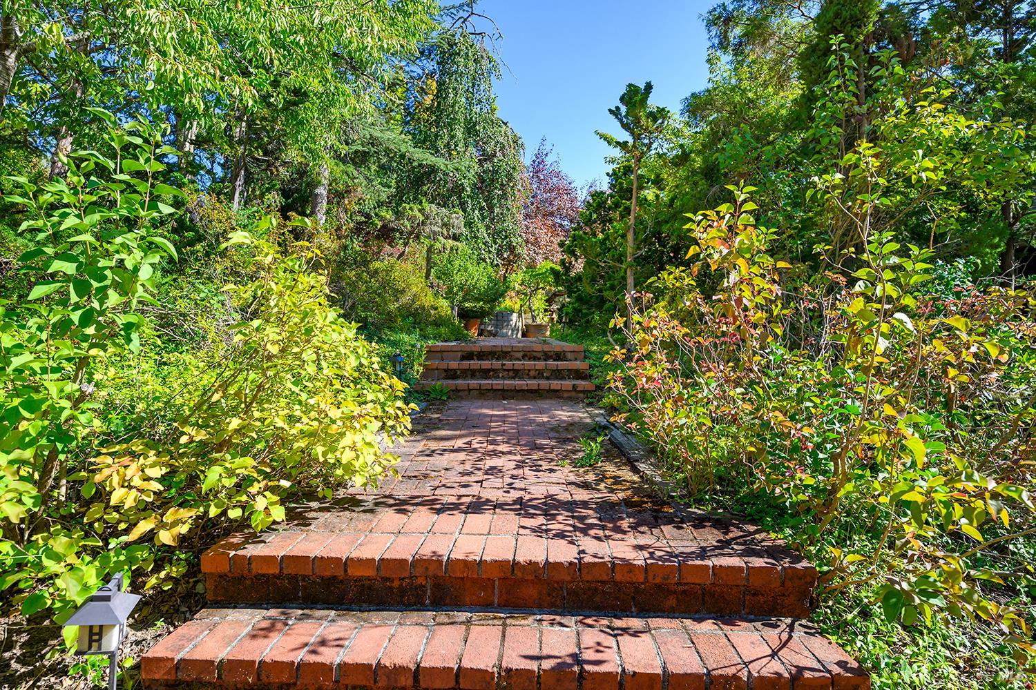 Sebastopol CA 95472