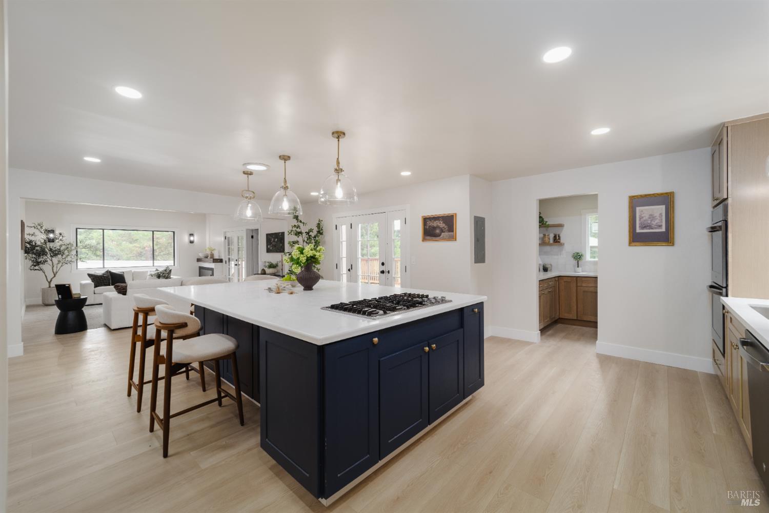 8061 Elphick Road Sebastopol CA 95472