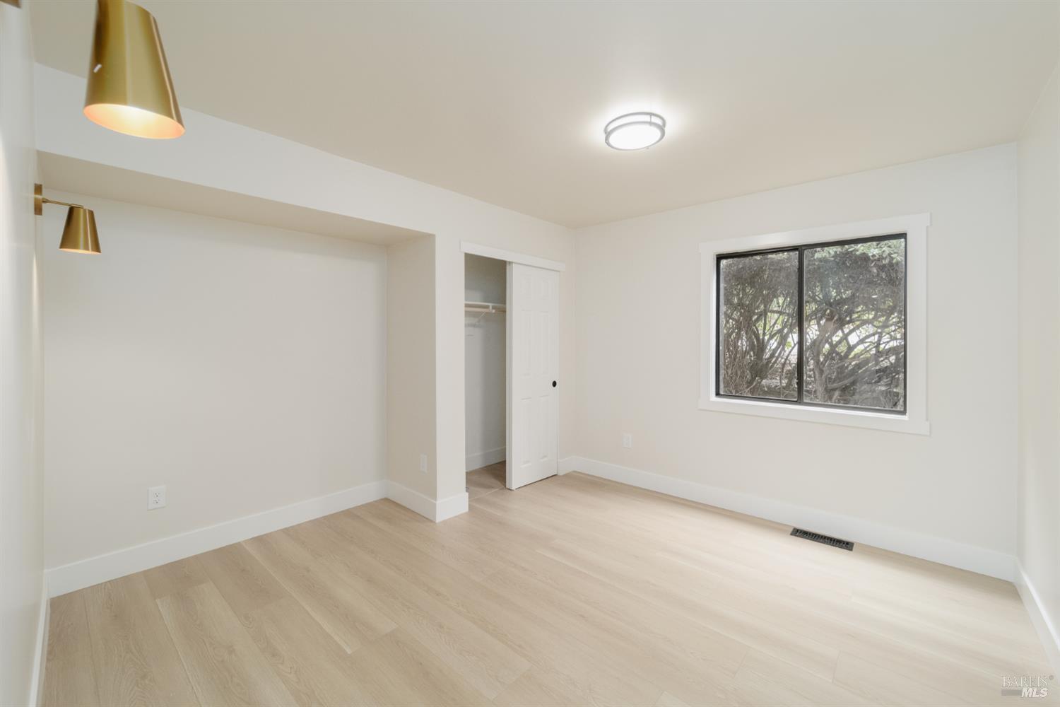 8061 Elphick Road Sebastopol CA 95472