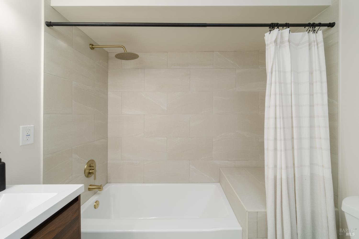 8061 Elphick Road Sebastopol CA 95472