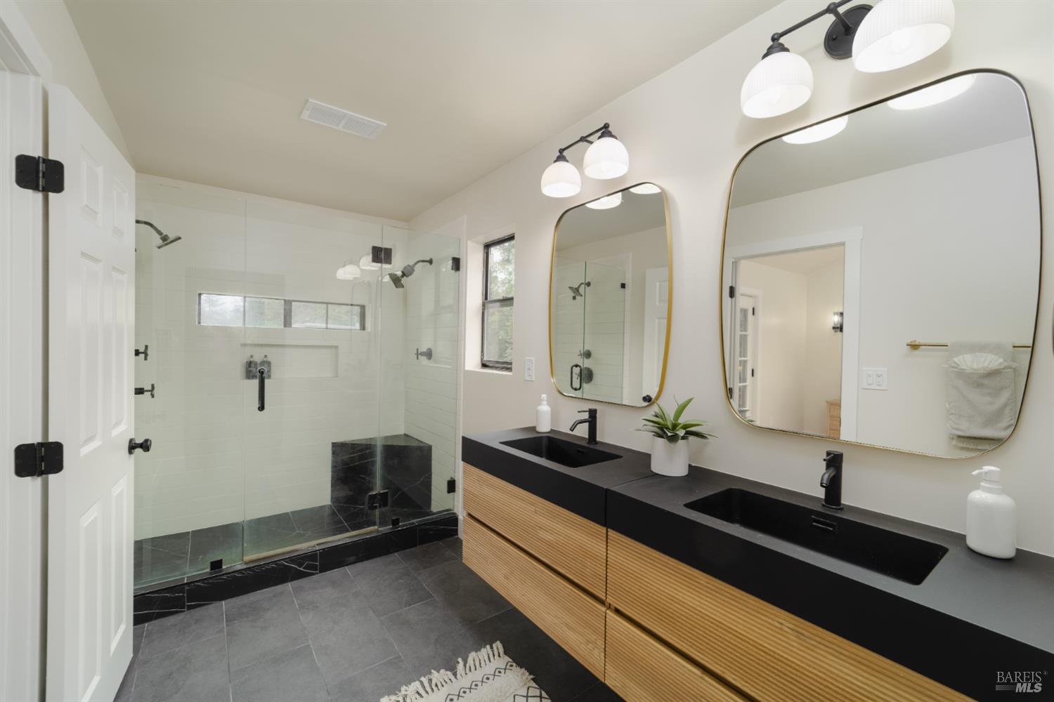 8061 Elphick Road Sebastopol CA 95472