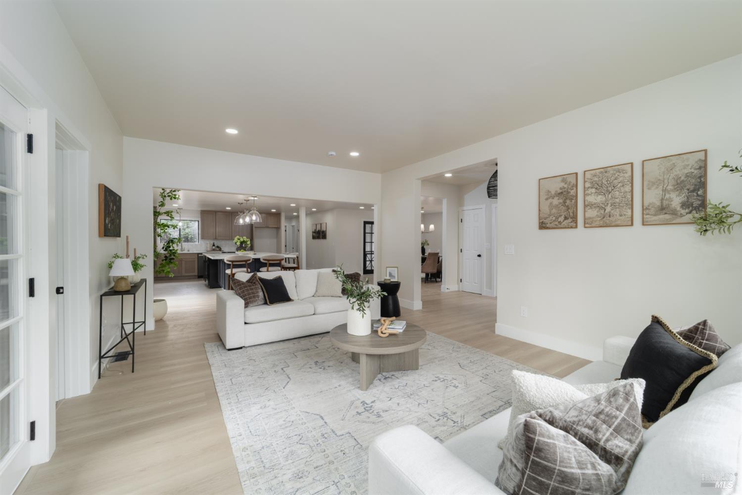 8061 Elphick Road Sebastopol CA 95472