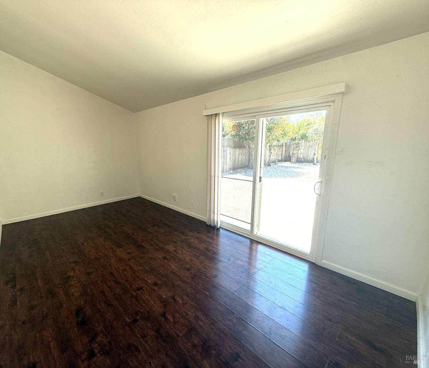 1558 W 3rd Street Santa Rosa CA 95401