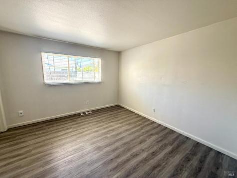 1558 W 3rd Street Santa Rosa CA 95401