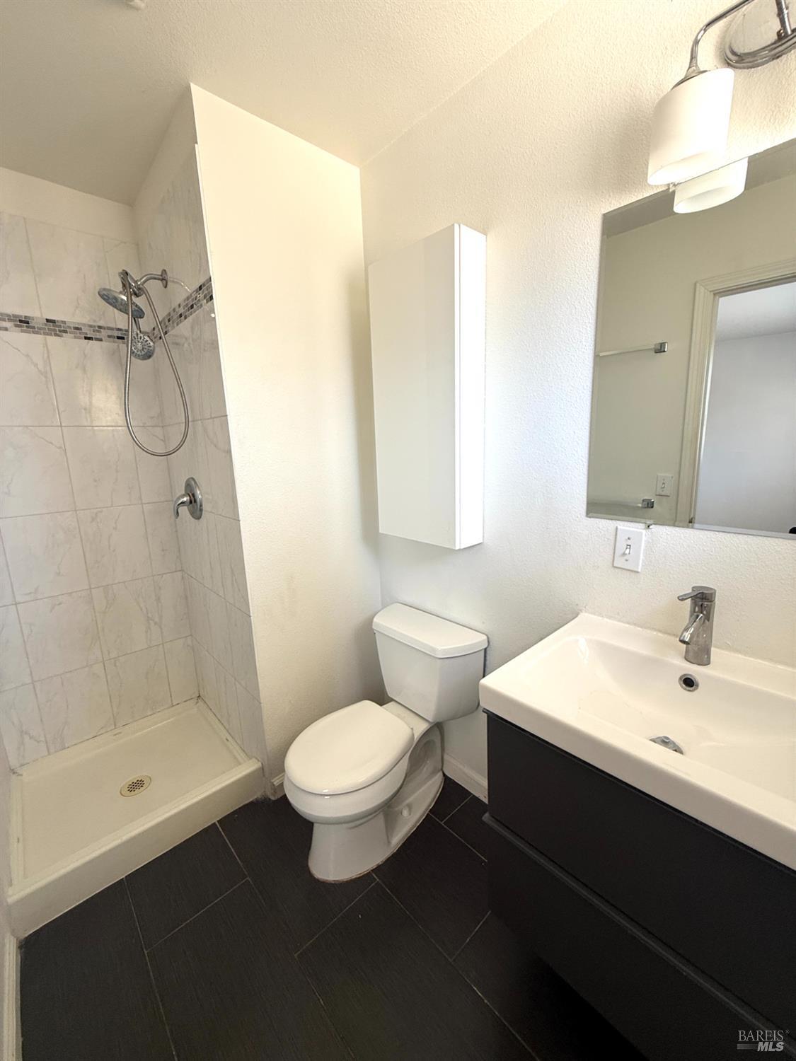 1558 W 3rd Street Santa Rosa CA 95401