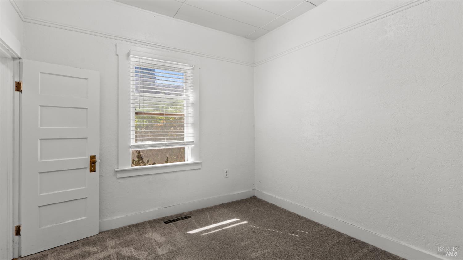 143 Magnolia Avenue Vacaville CA 95688