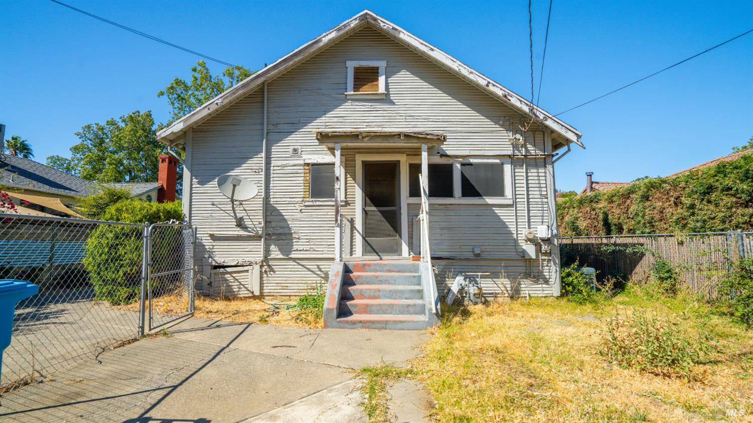 143 Magnolia Avenue Vacaville CA 95688