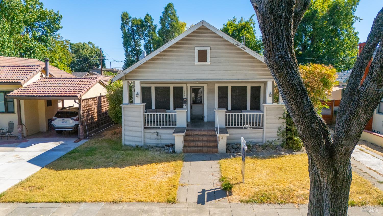 143 Magnolia Avenue Vacaville CA 95688