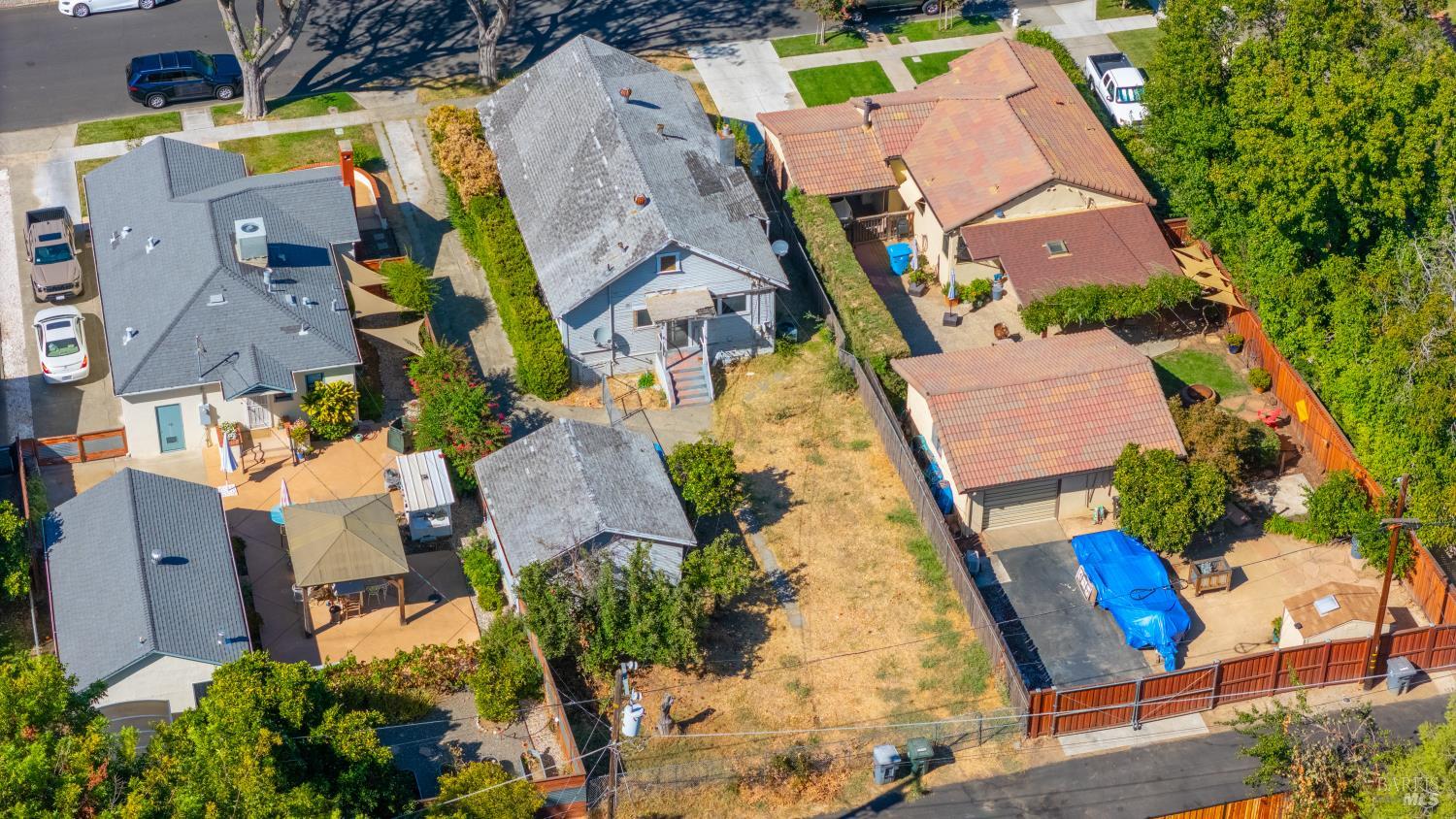 143 Magnolia Avenue Vacaville CA 95688
