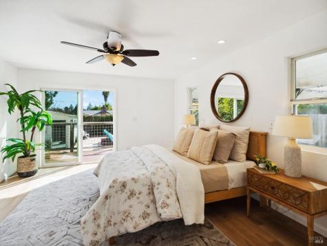 528 Sanns Lane Healdsburg CA 95448